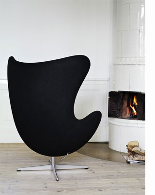 arne jacobsen egg chair