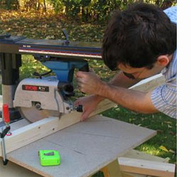 How to make a sawhorse