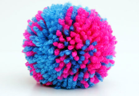 How to make a pom-pom