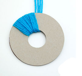 How to make a pom-pom