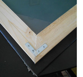Easy way to make picture frames