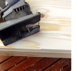 Make a console table with faux lacquered finish 