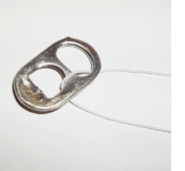 Make an aluminium can tab bracelet