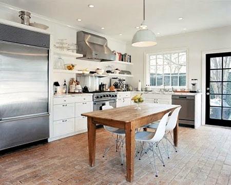 Choose a natural clay brick floor 
