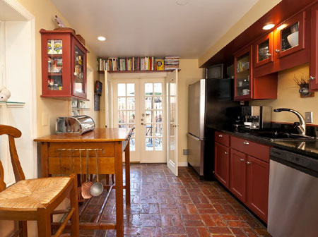 Choose a natural clay brick floor 