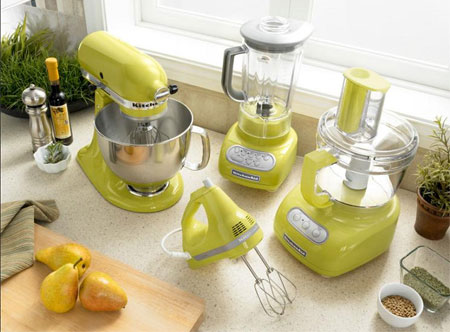 Adding pops of colour to a kitchen