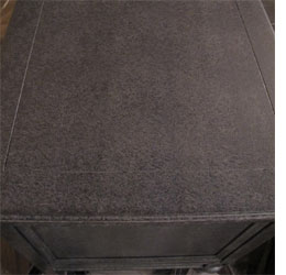 Metallic paint effect on furniture