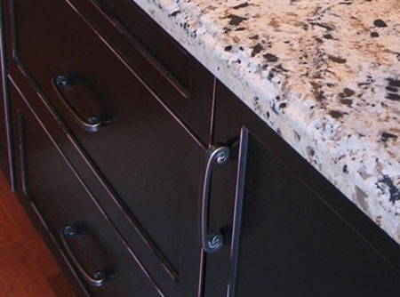 A kitchen goes from shabby to chic!