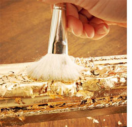 How to gild a picture frame