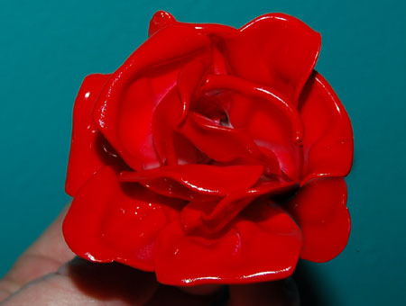 How to make plastic roses 