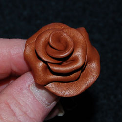 HOME DZINE Craft Ideas | Clay rose necklace