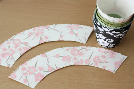 Make your own cupcake wrappers 