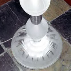 A floor lamp from plastic bottles!