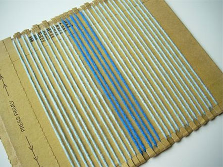 Make a simple weaving loom 