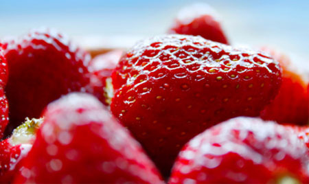 Many benefits of strawberries 