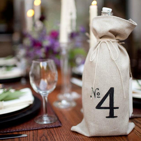 Simple ideas for table settings outdoor entertaining