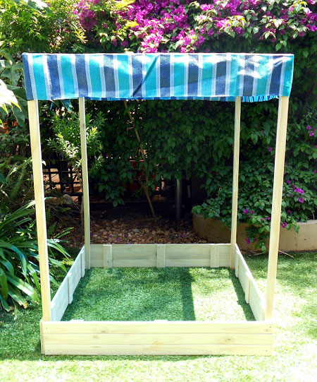 How to make a freestanding sandpit