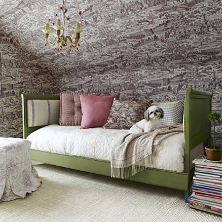 Old headboards become day beds 