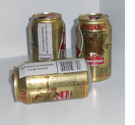 Repurpose and recycle aluminium cans for festive decor