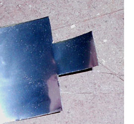 Repurpose and recycle aluminium cans for festive decor