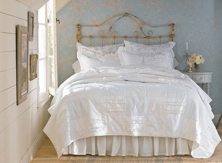 Dress your home in Shabby Chic