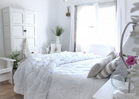 Dress your home in Shabby Chic