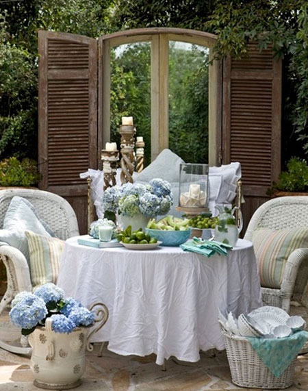 Dress your home in Shabby Chic