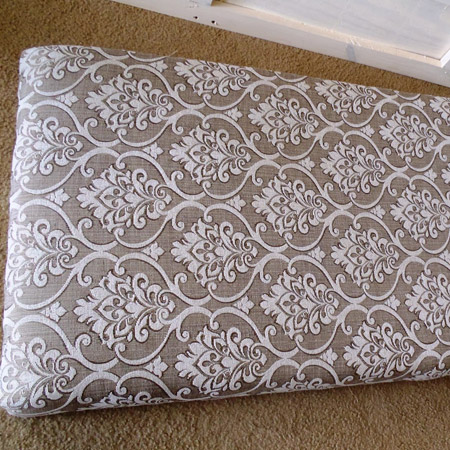 Upholster a chaise lounge 