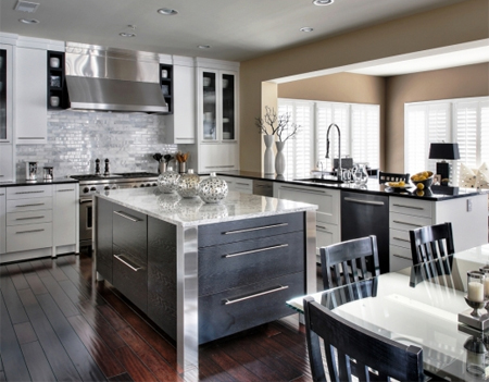 Black and white contemporary kitchen