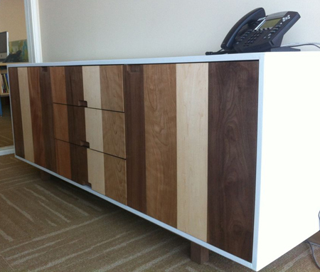 Contemporary server or cabinet