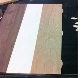 Contemporary server or cabinet