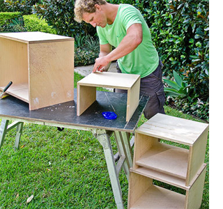 Make a set of nesting tables