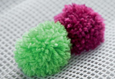 How to make a pom-pom rug