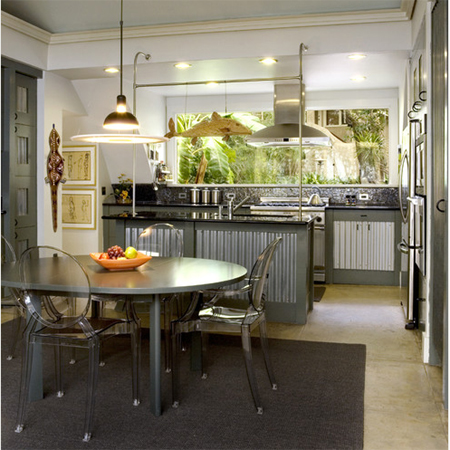 Corrugated sheet metal in kitchens 