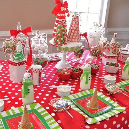 Decorate the Christmas dining table decor for christmas table 