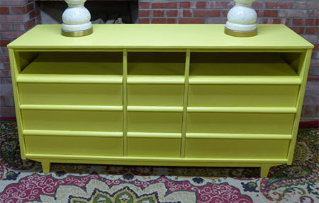 paint furniture with rust oleum spray paint