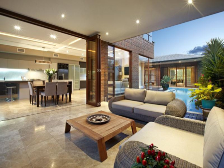 fold back patio doors leads onto covered patio