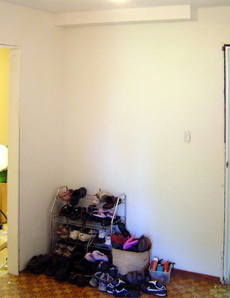 BELOW: The space where the closet will be fitted.