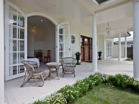 outdoor casual patio