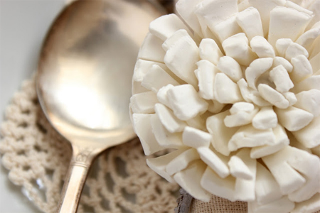 diy serviette flowers from clay