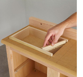 DIY kids mini-kitchen 