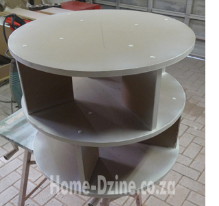 Plain or upholstered shoe storage carousel or turntable