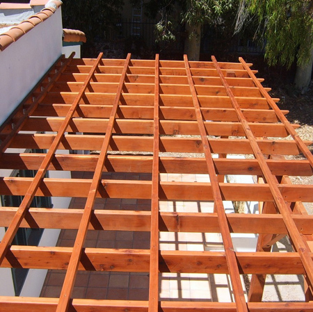 simple practical inexpensive affordable pergola patio
