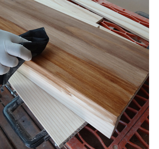 Make a basic pine bookcase 