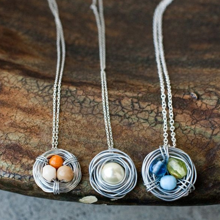 make a birds nest necklace