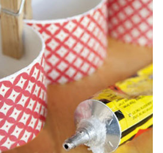 Toy shelf for children's bedroom