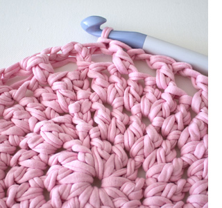 How to crochet a Mandala floor rug 