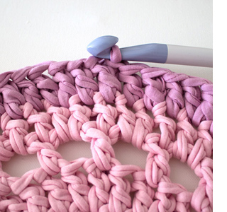 How to crochet a Mandala floor rug 