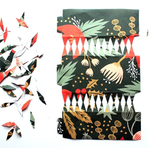 How to make your own Christmas crackers
