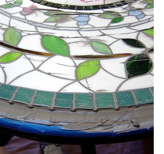 How to mosaic a tabletop